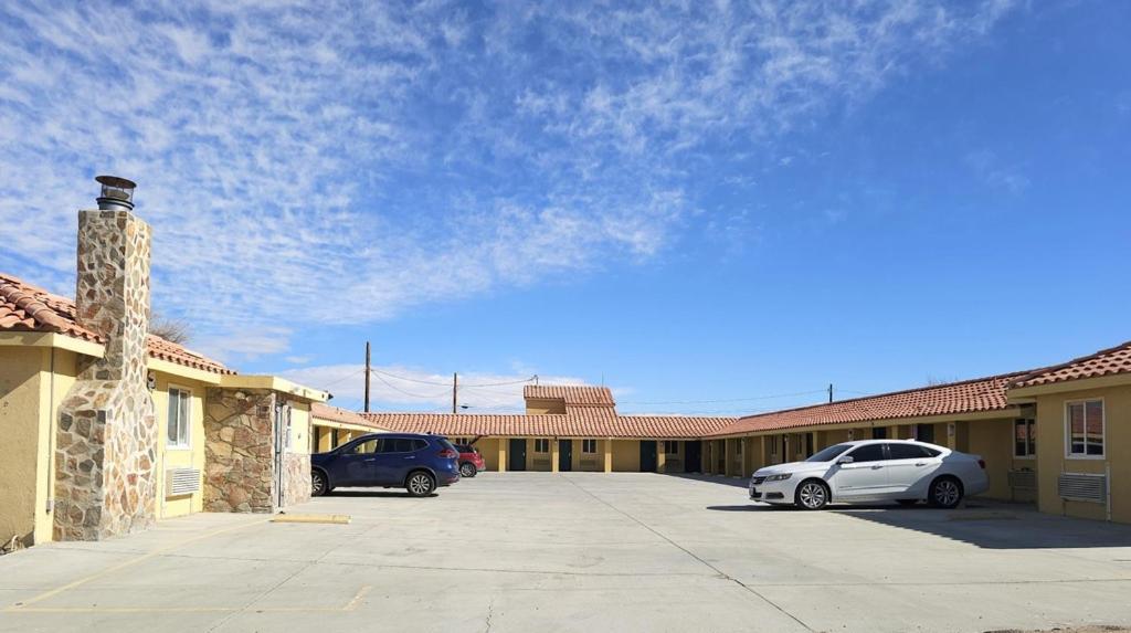 Sunrise Inn Inyokern Екстериор снимка